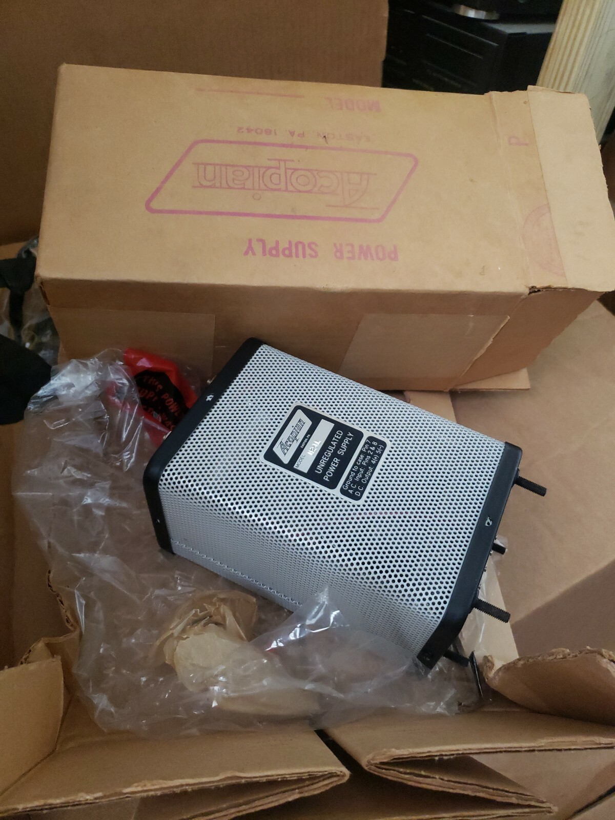 Acopian U24L Power Supply - New In Box