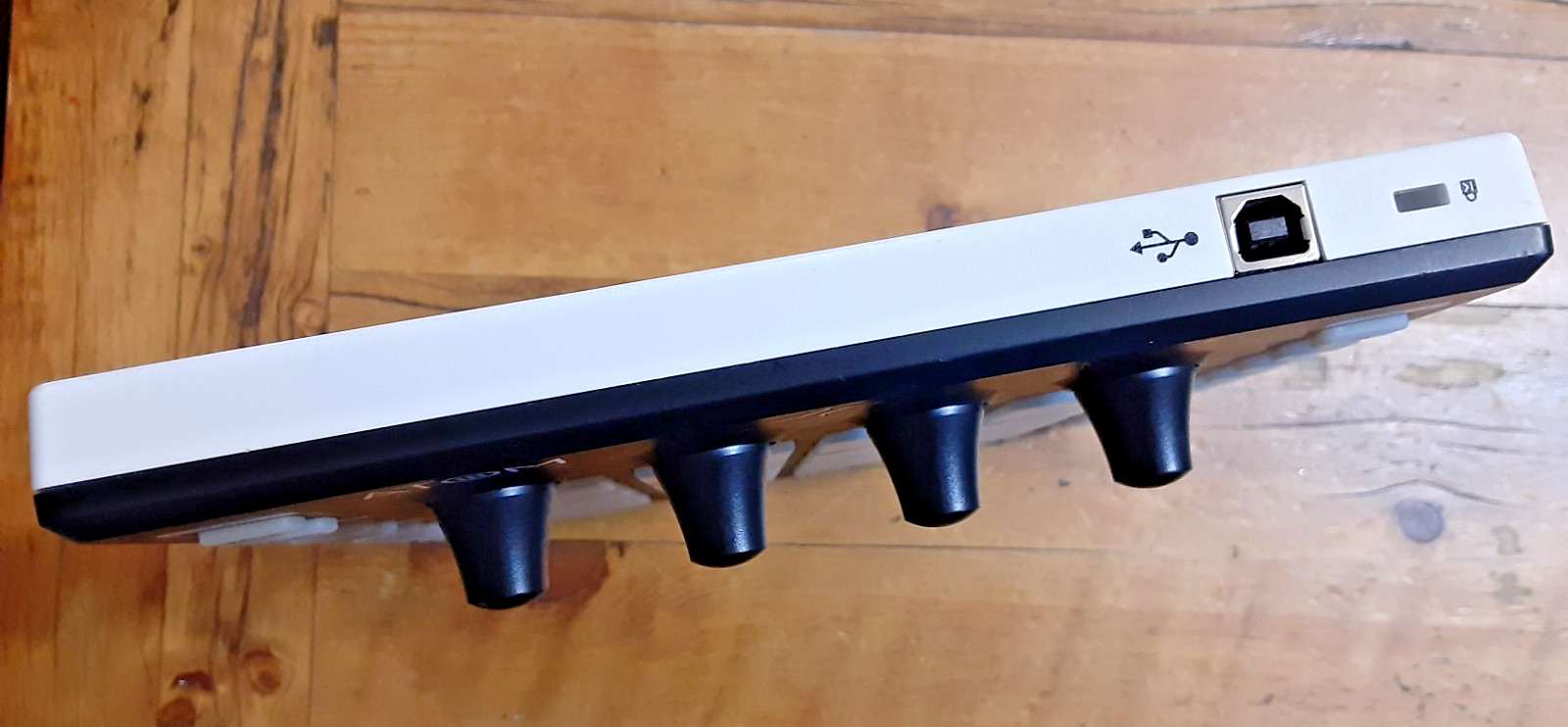 PreSonus ATOM MIDI Pad Controller & M-Vave SMK-25 Keyboard MIDI Controller