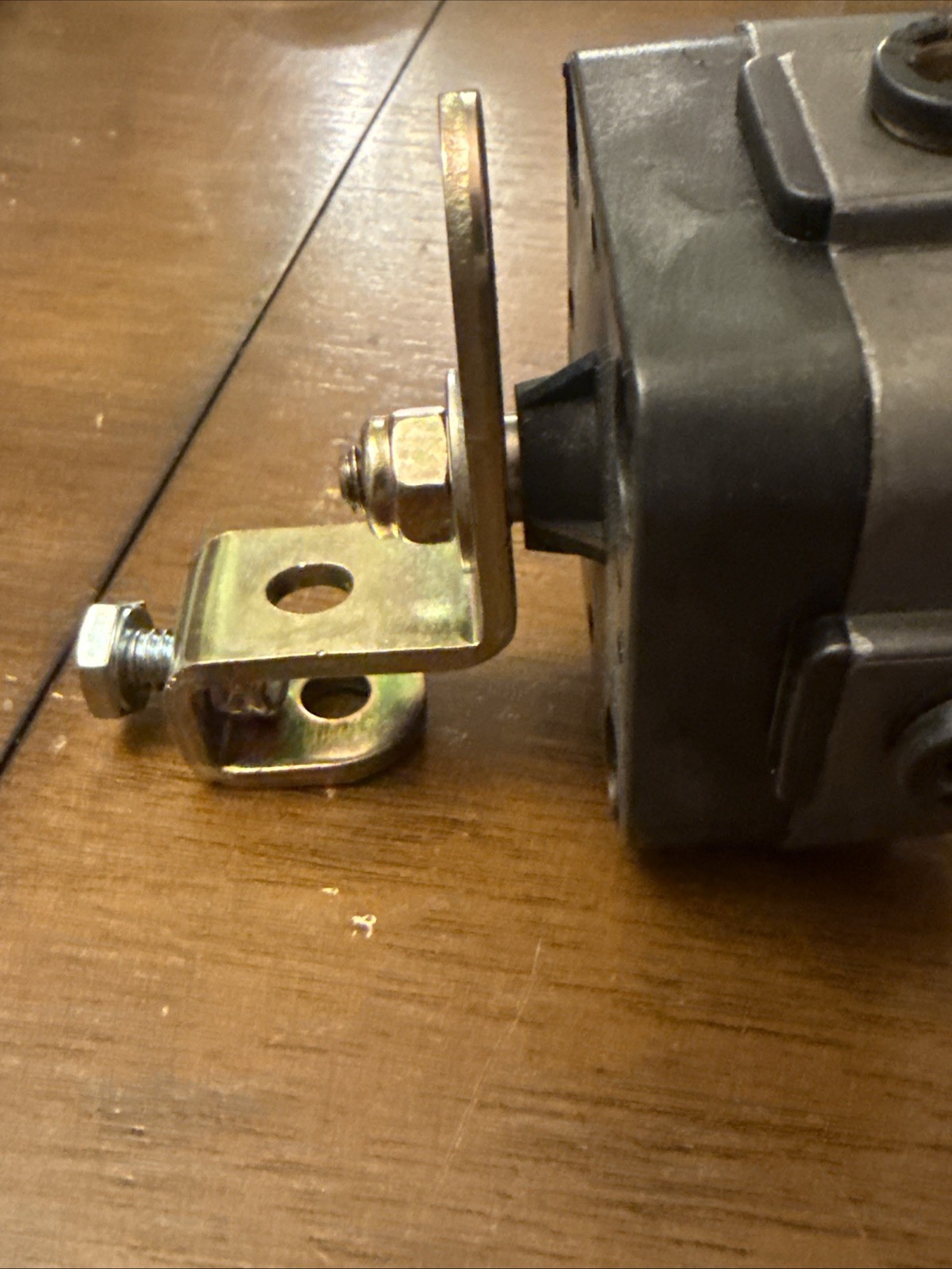 Barksdale Leveling Valve, Height Control 52321 series