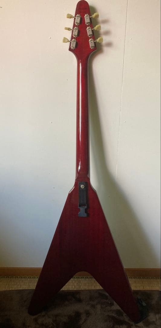 Again Made In Japan.Epiphone Flying V