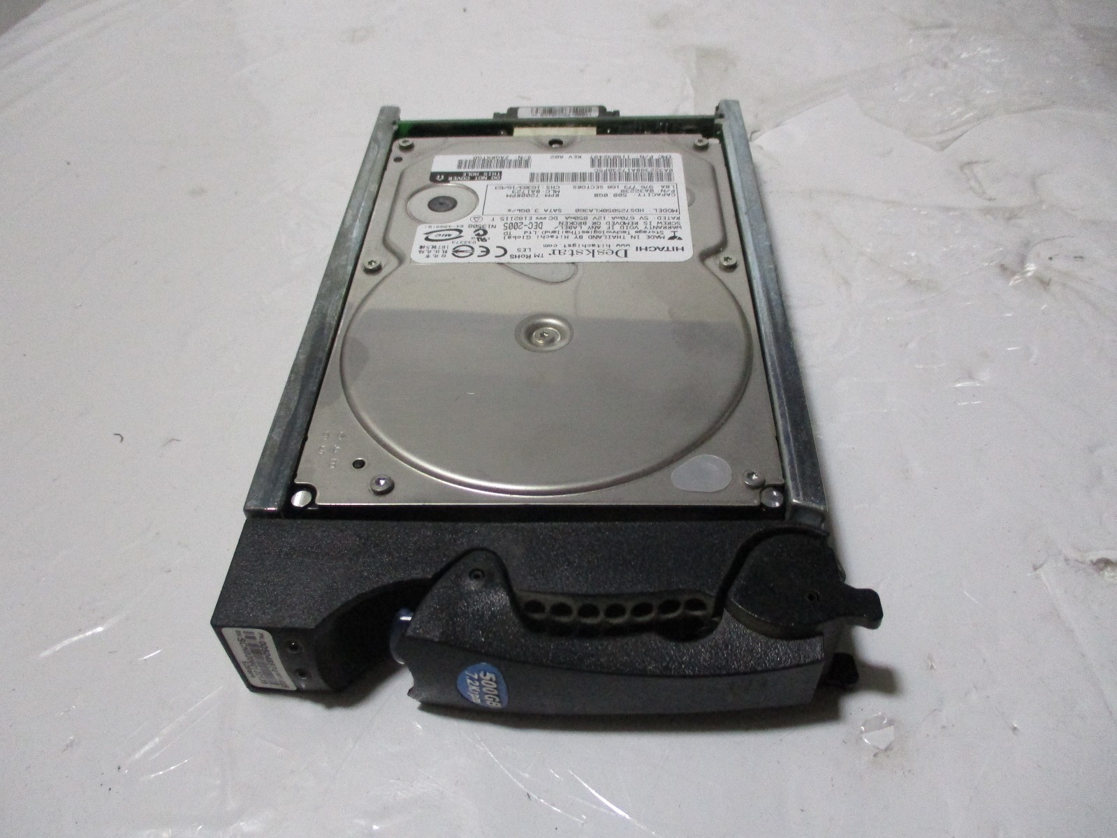 Dell RG556 Hitachi HDS725050KLA360 500GB 7.2K SATA 3.5" Hard Drive