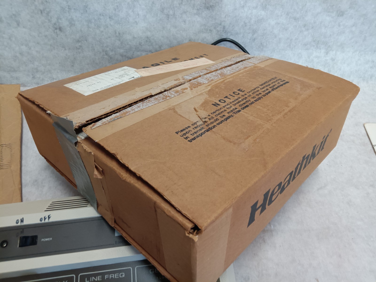 HEATHKIT ELECTRONIC DESIGN EXPERIMENTER MODEL ET-3100B With Box & Manual