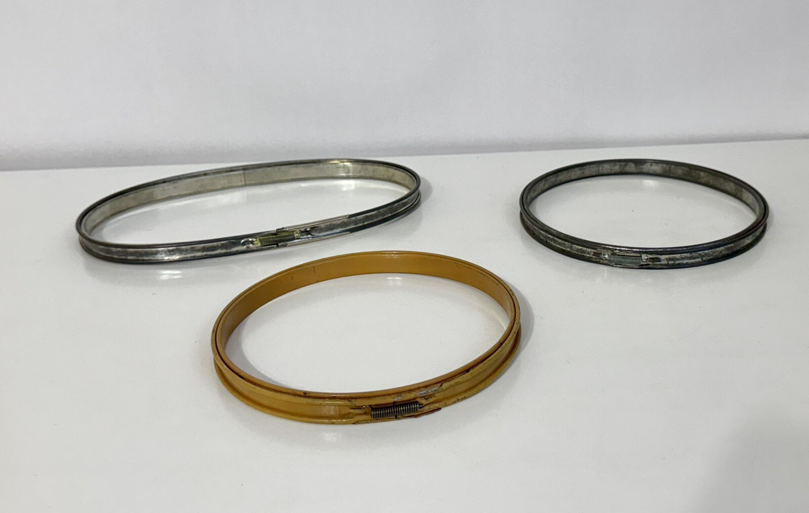 Lot 3 Metal Round Embroidery Hoop Spring Cork Lined Tension 6” Vintage 8.5”