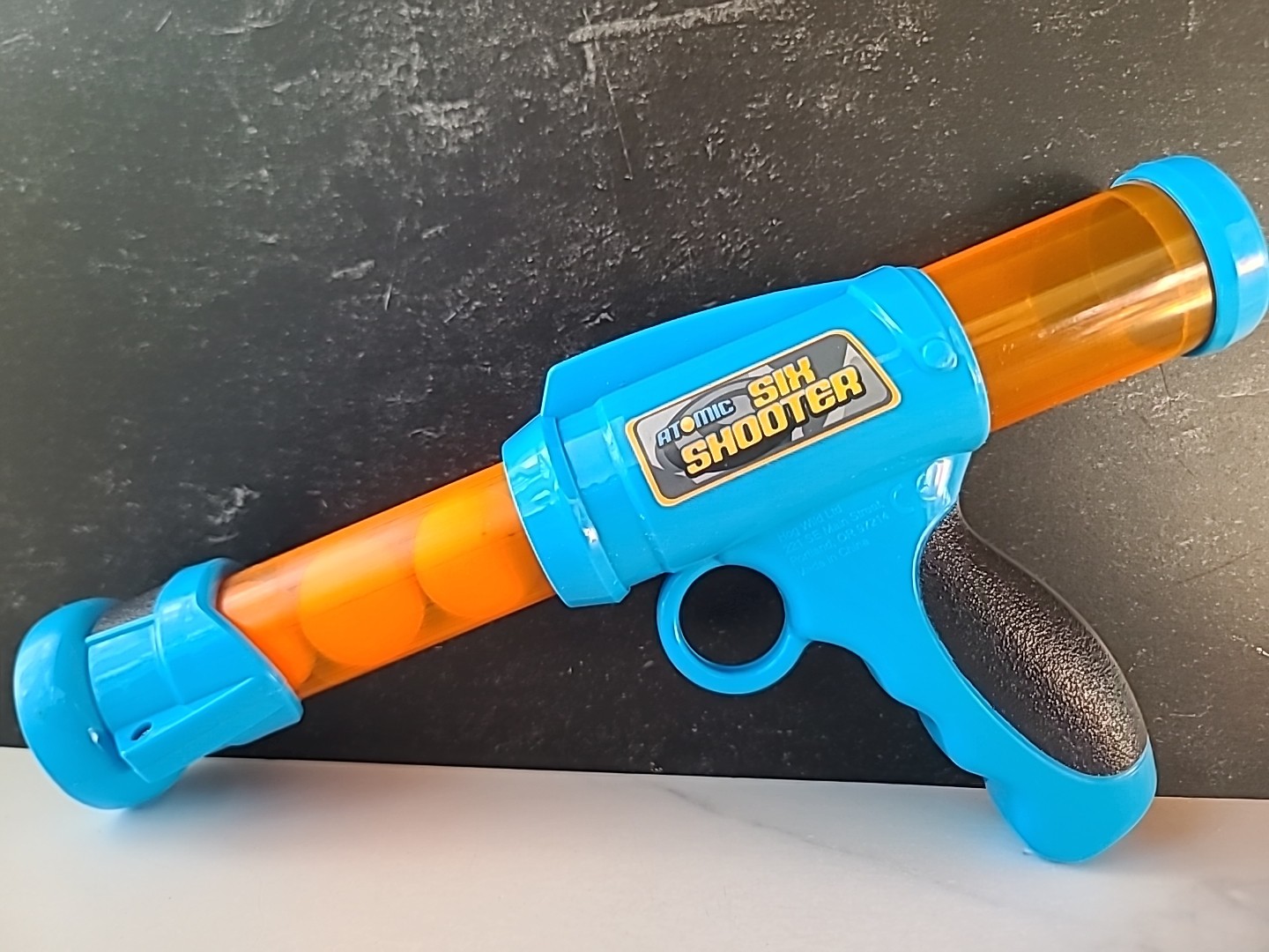 Atomic Six Shooter, READ Description