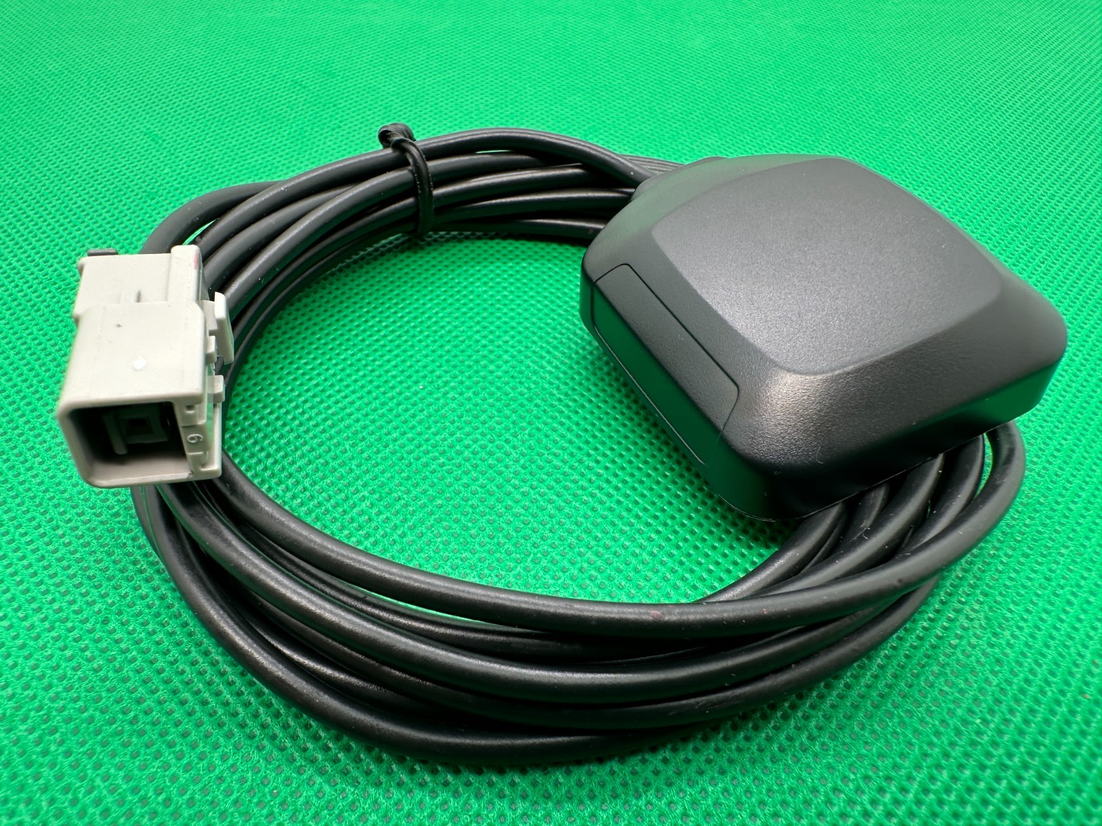 GPS antenna For SONY VCA-43 GT21-1S XNV660BT XNV770BT XA-NV300T
