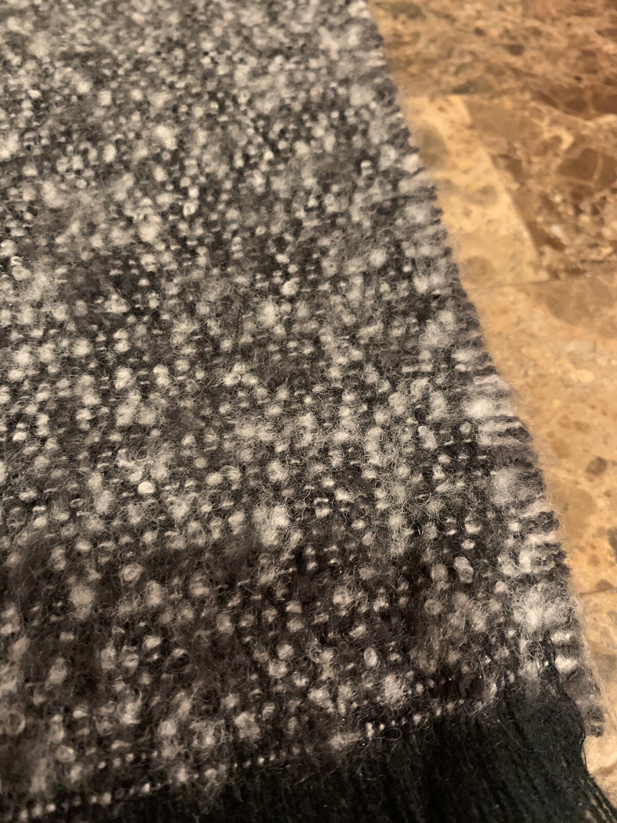 Pronto Uomo Mens Wearhouse Gray, Black & White Marled Mens Scarf Super Soft NWT