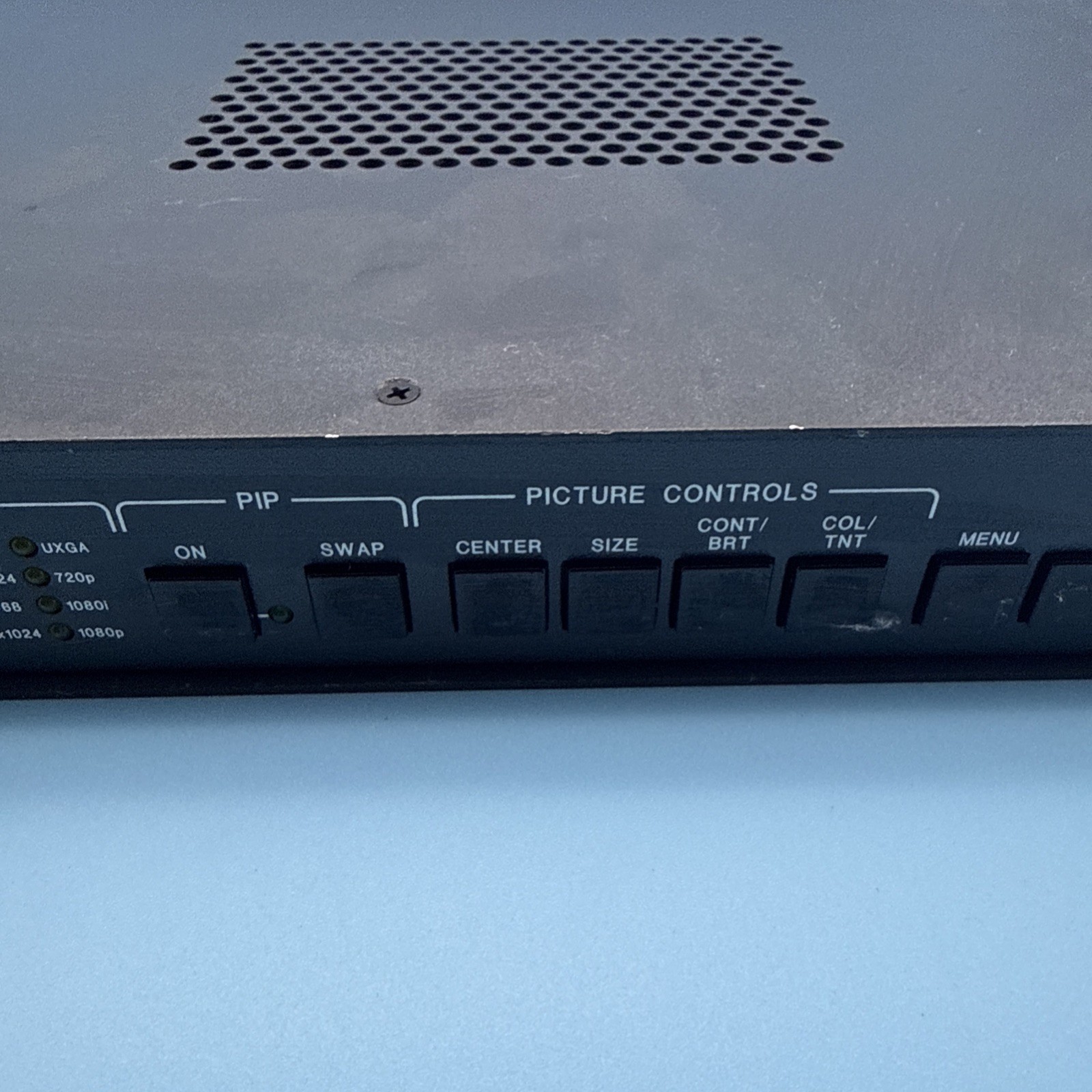 Extron IN1508 Video Scaling Presentation Switcher Media Switch Rack Mount