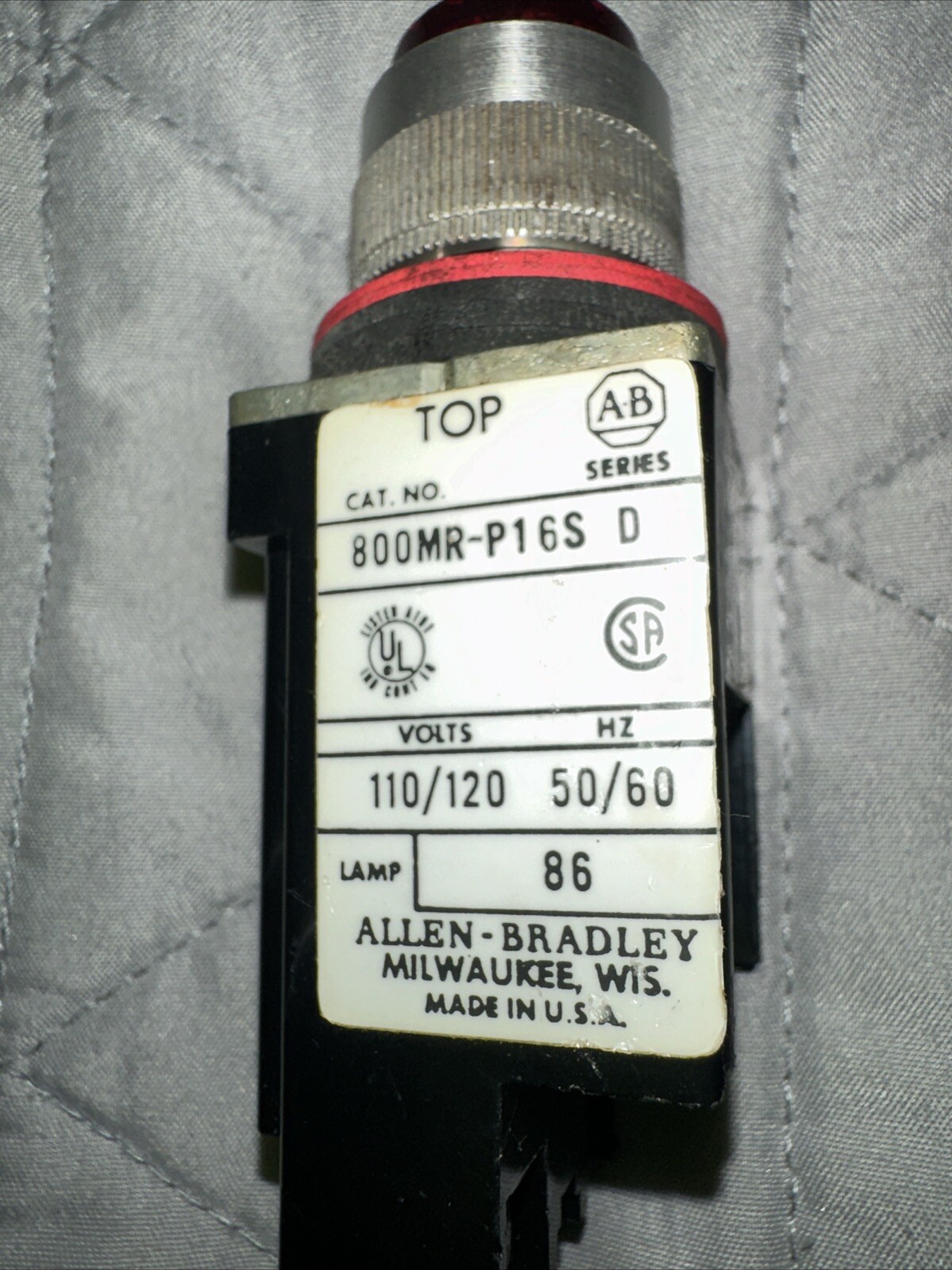 Allen-Bradley Catalog 800MR-P16S Series D Red Indicator Light