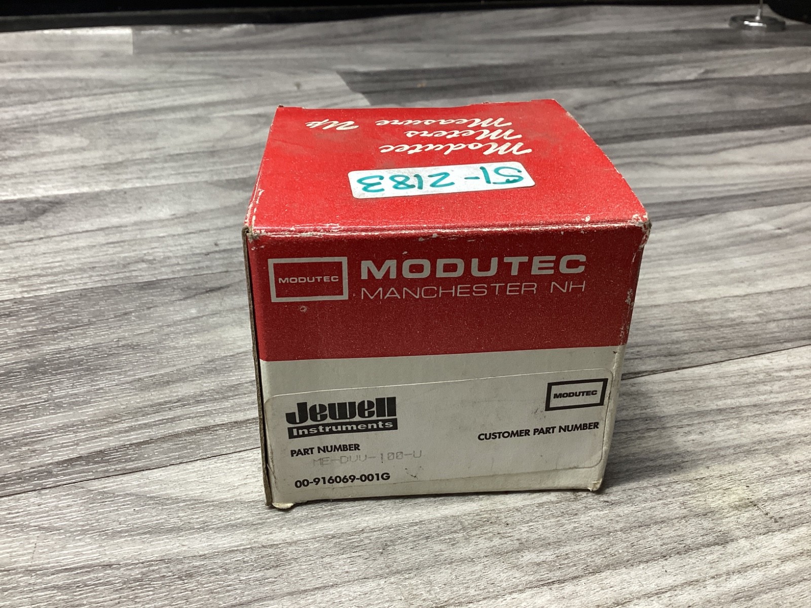 Modutec Panel Meter 0~100 VDC  Mounting Slot ME DVV 100 U #112N63