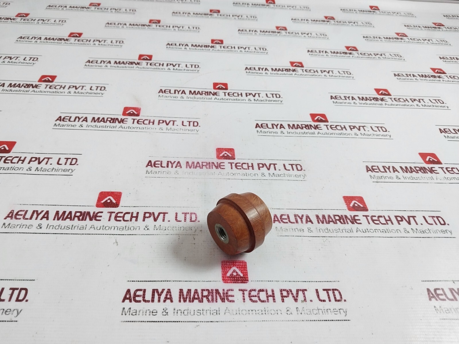 YZ08-000-100 Insulator 84450901