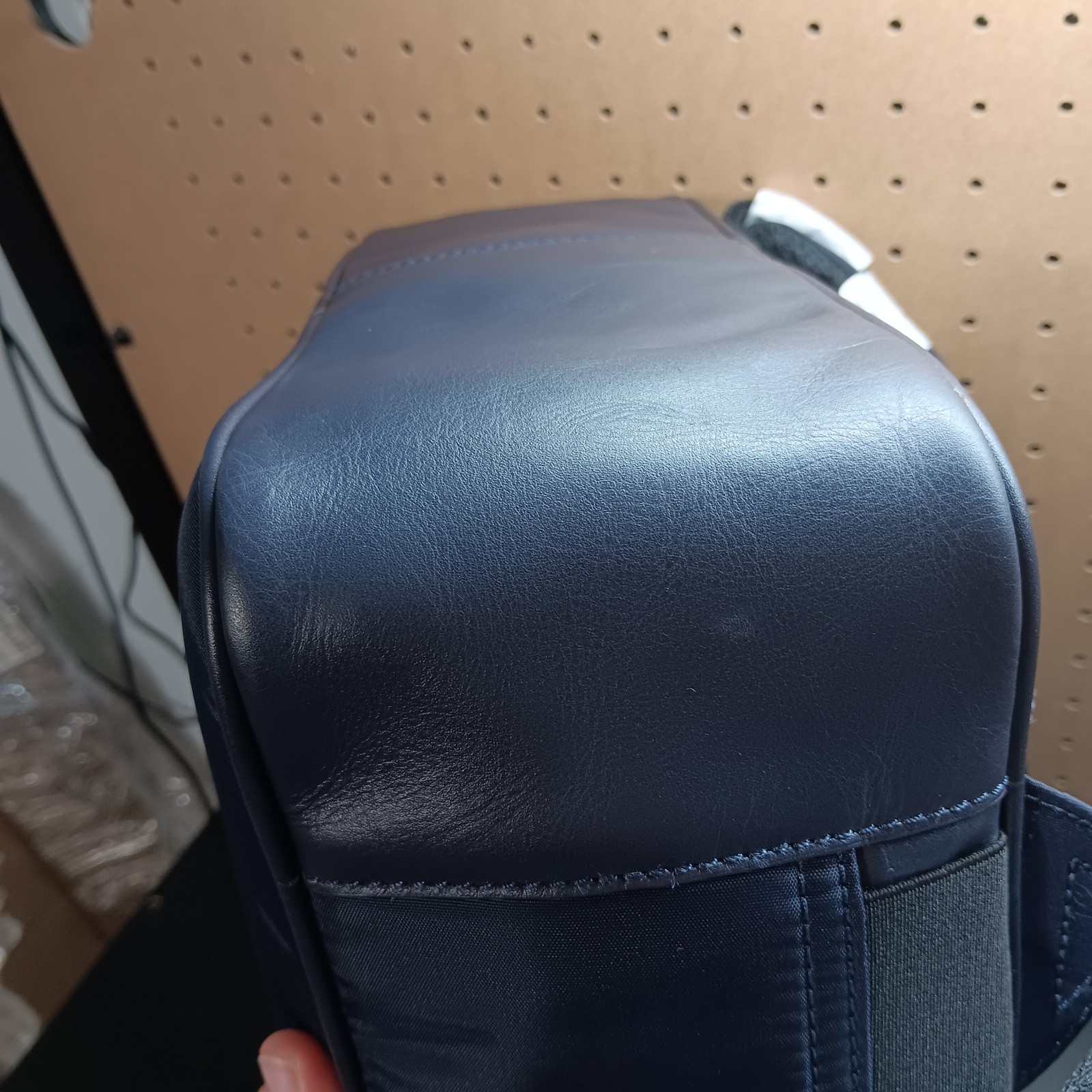 Johnston & Murphy Backpack Navy Blue Nylon Adjustable Straps Pockets New $245