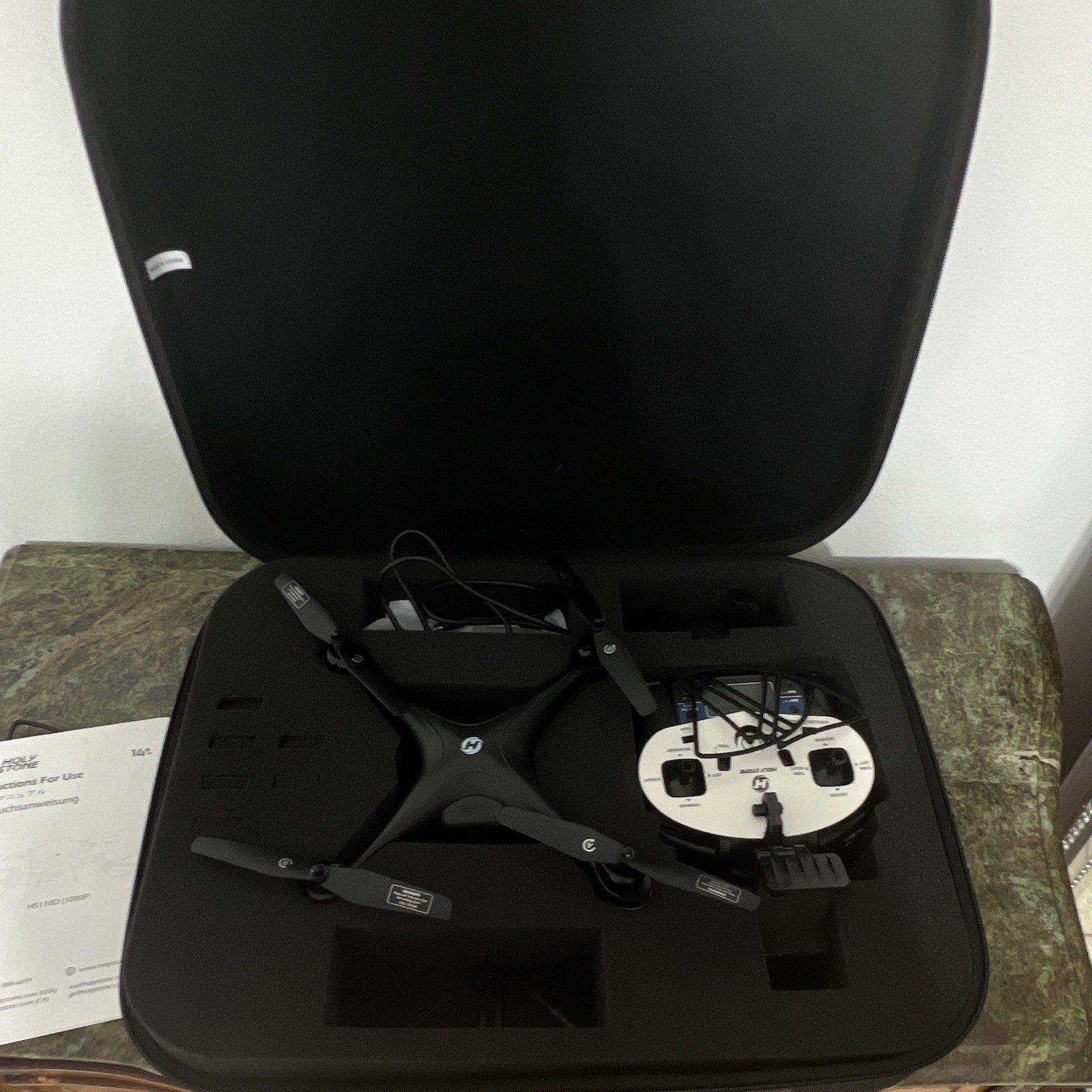Holy Stone HS110D 1080P FPV Quadcopter Drone w/ Remote Controller & Carry Case