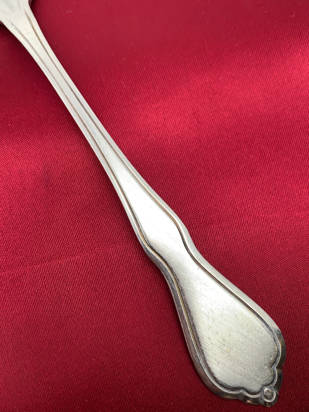Trinity (Stainless) by ONEIDA SILVER *CHOICE OF PIECE* Burnished S.S.S.