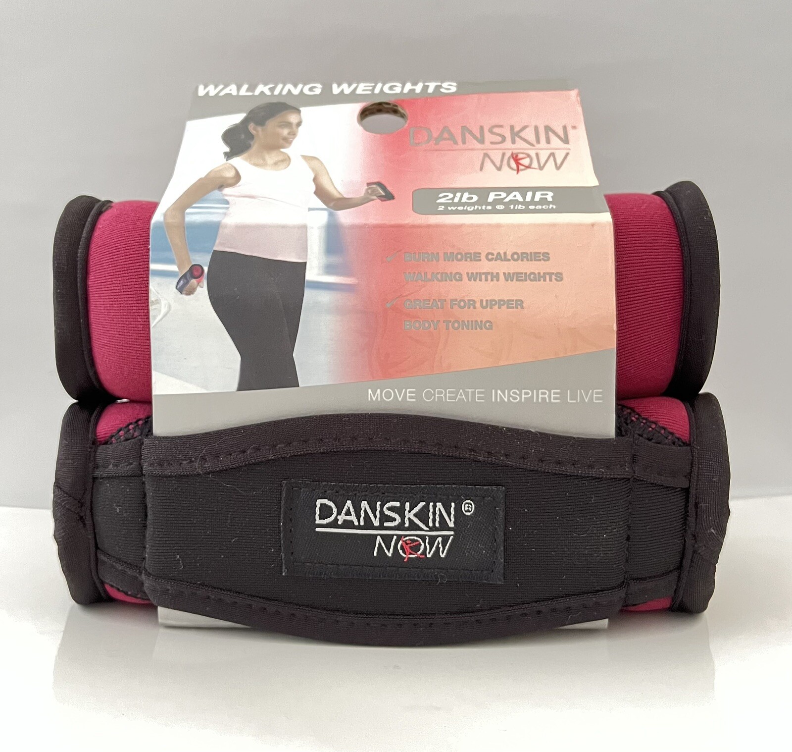 New Danskin Walking Weights 2 lb Pair 2 Weights @ 1 Lb Each Comfort-Fit Strap