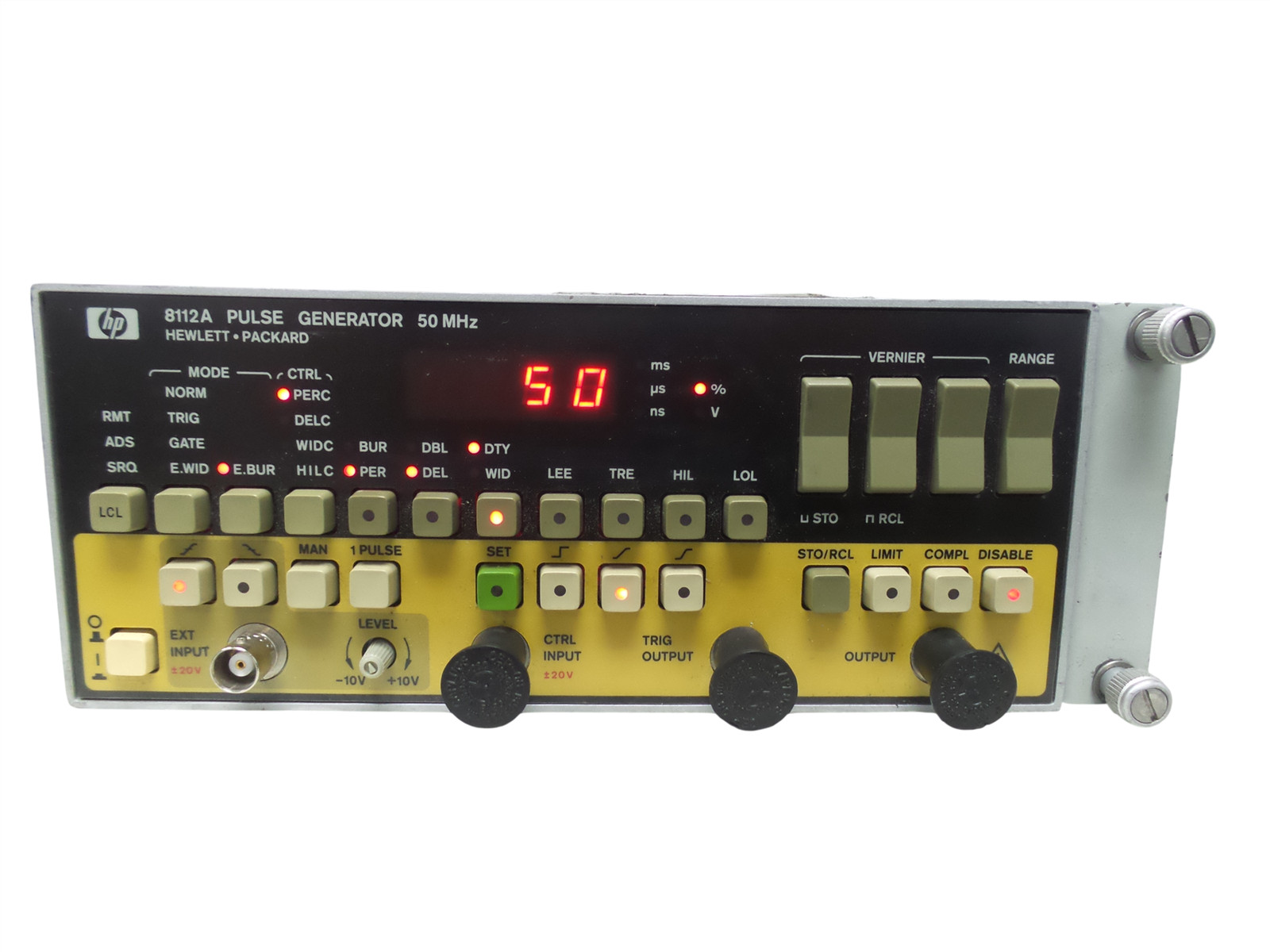 HP 8112A PULSE GENERATOR 50MHz - Free shipping