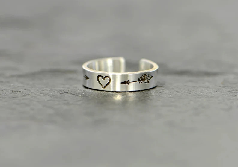Sterling silver toe ring with hand stamped heart and arrows - handmade