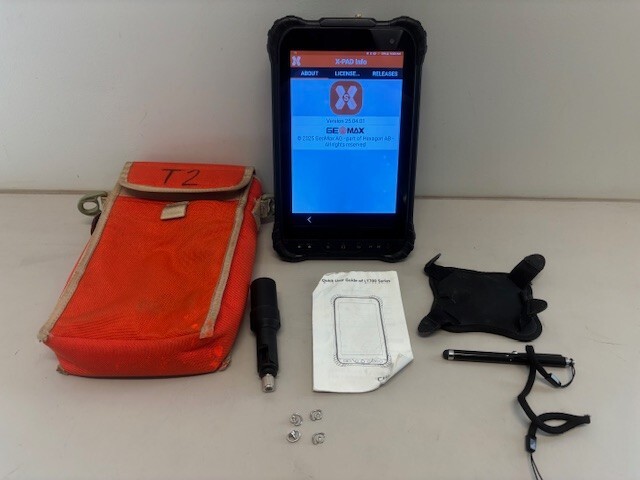 CHC Navigation LT700 Tablet with X-PAD software *used*