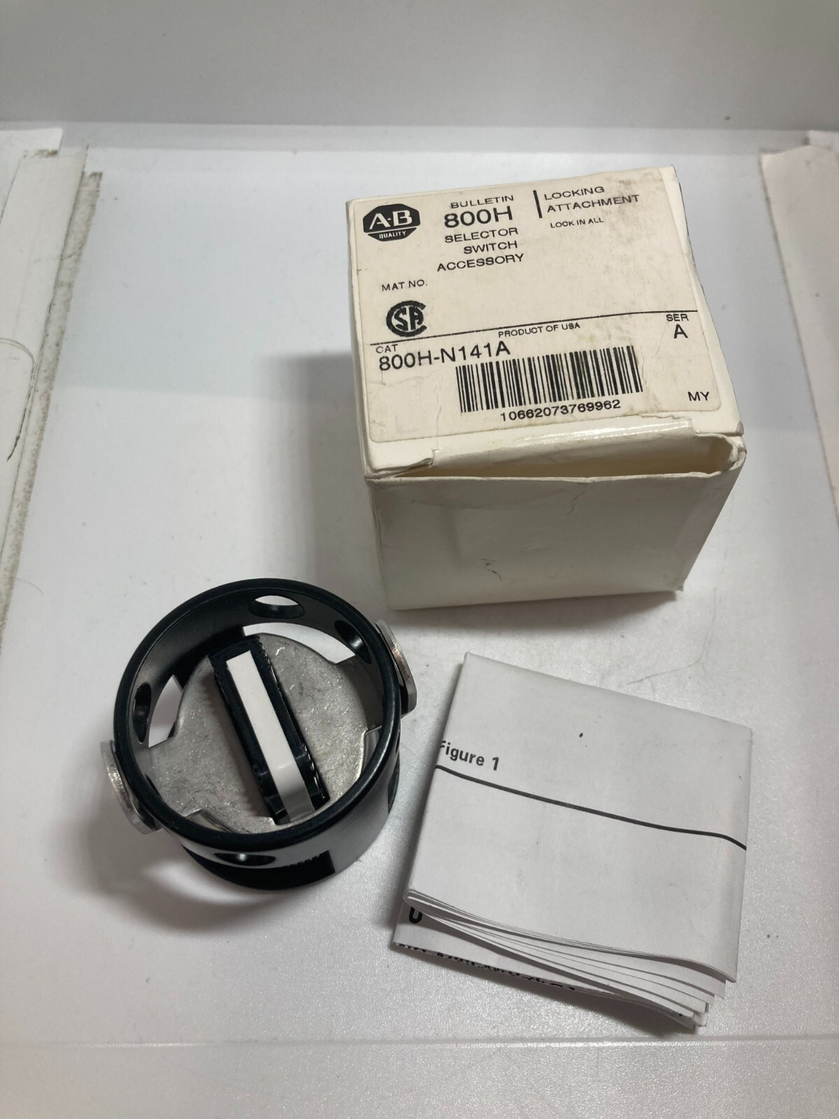 ALLEN BRADLEY 800H-N141A SELECTOR SWITCH LOCKING ATTACHMENT ALL POS SER A NIB