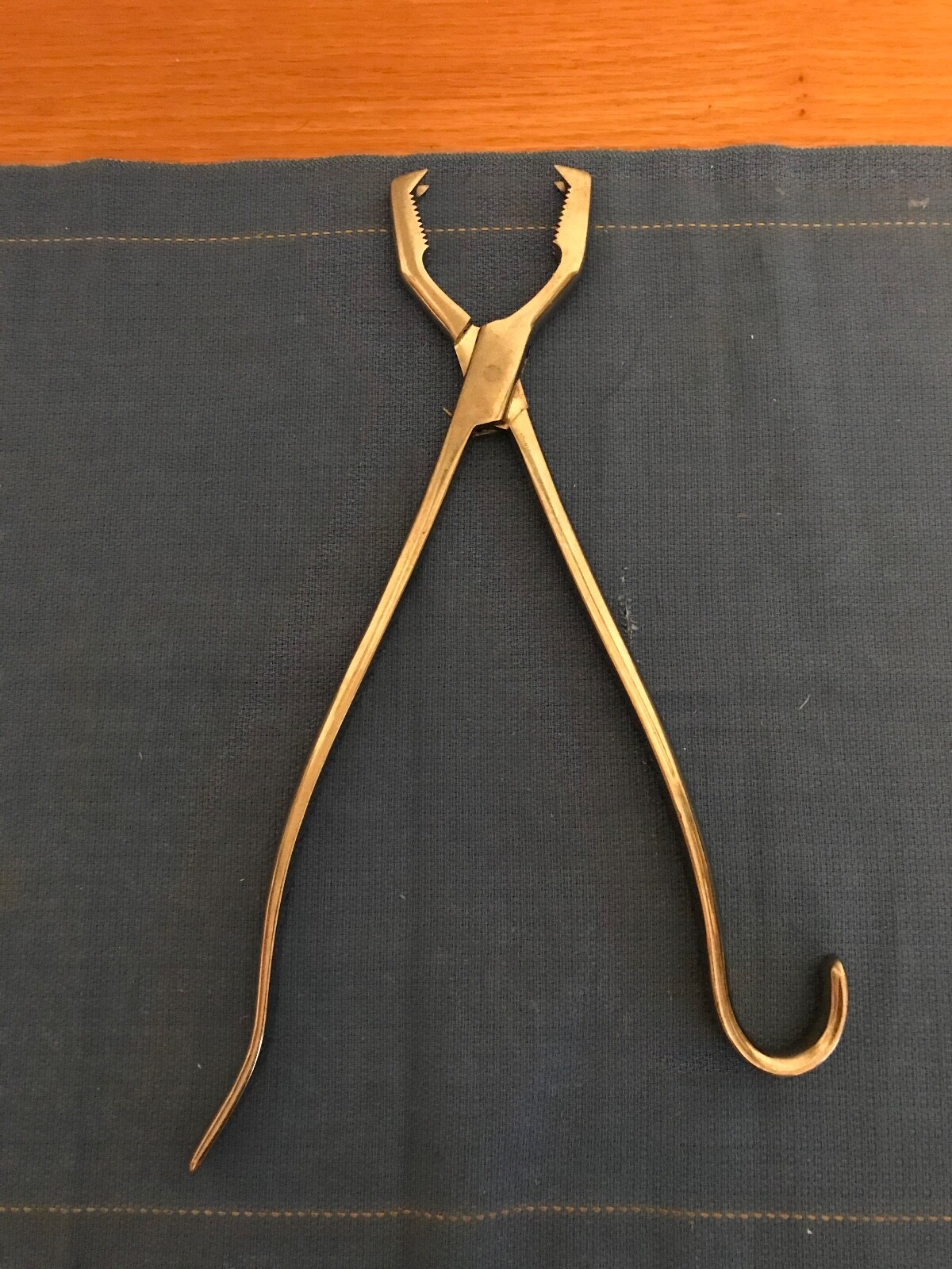 Herwig Lane bone holding forceps, 13". Used/GC/Guaranteed