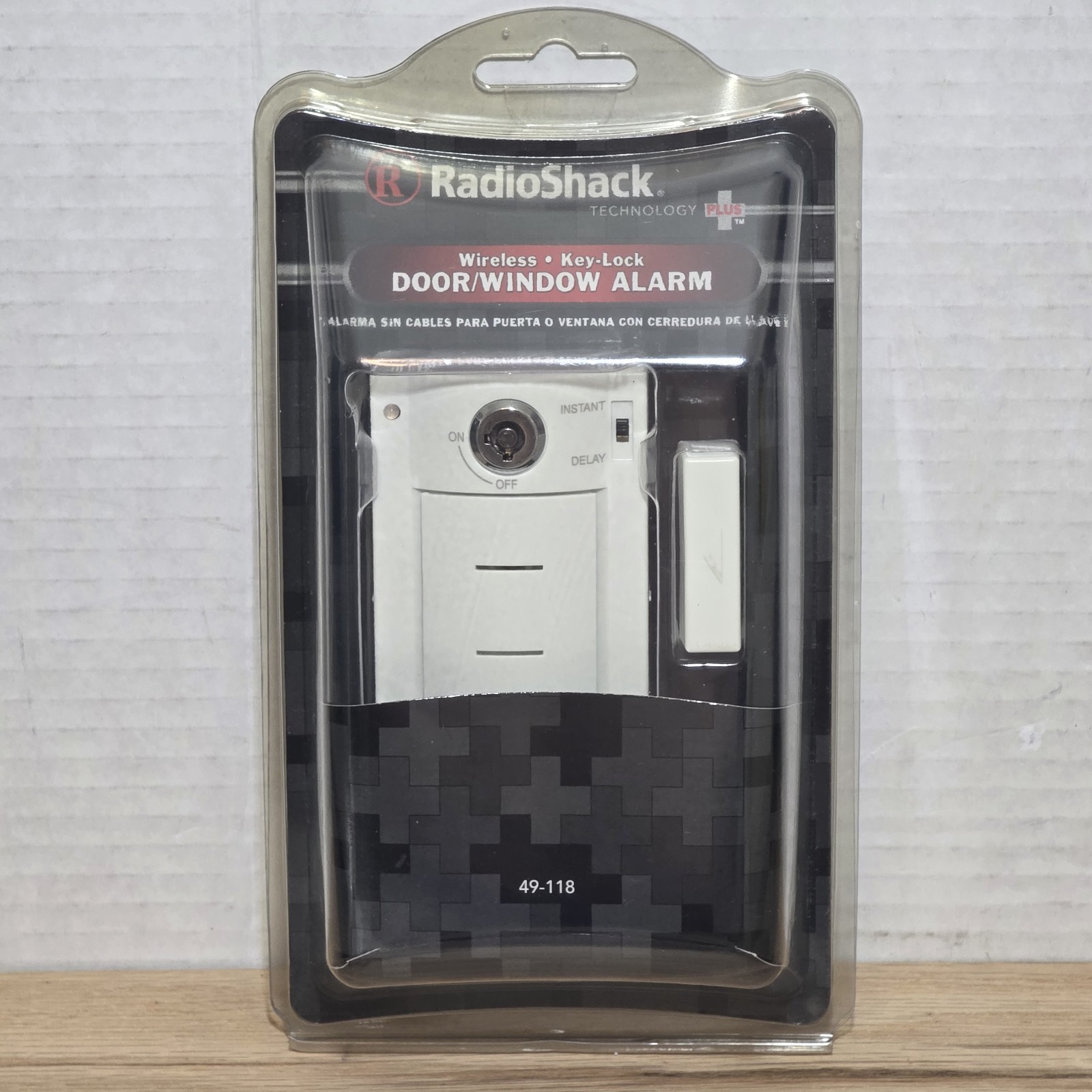 RadioShack Wireless Key Lock Door Window Safety Alarm 49-118 Vtg Brand New