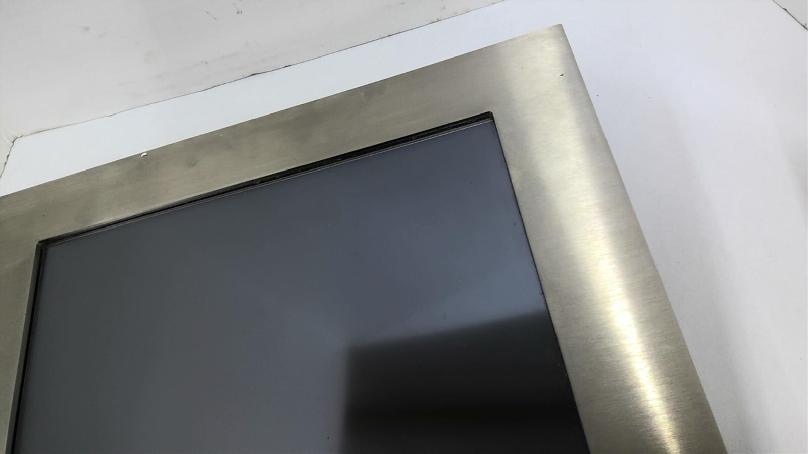 Intercomp Z25028 15" LCD Monitor