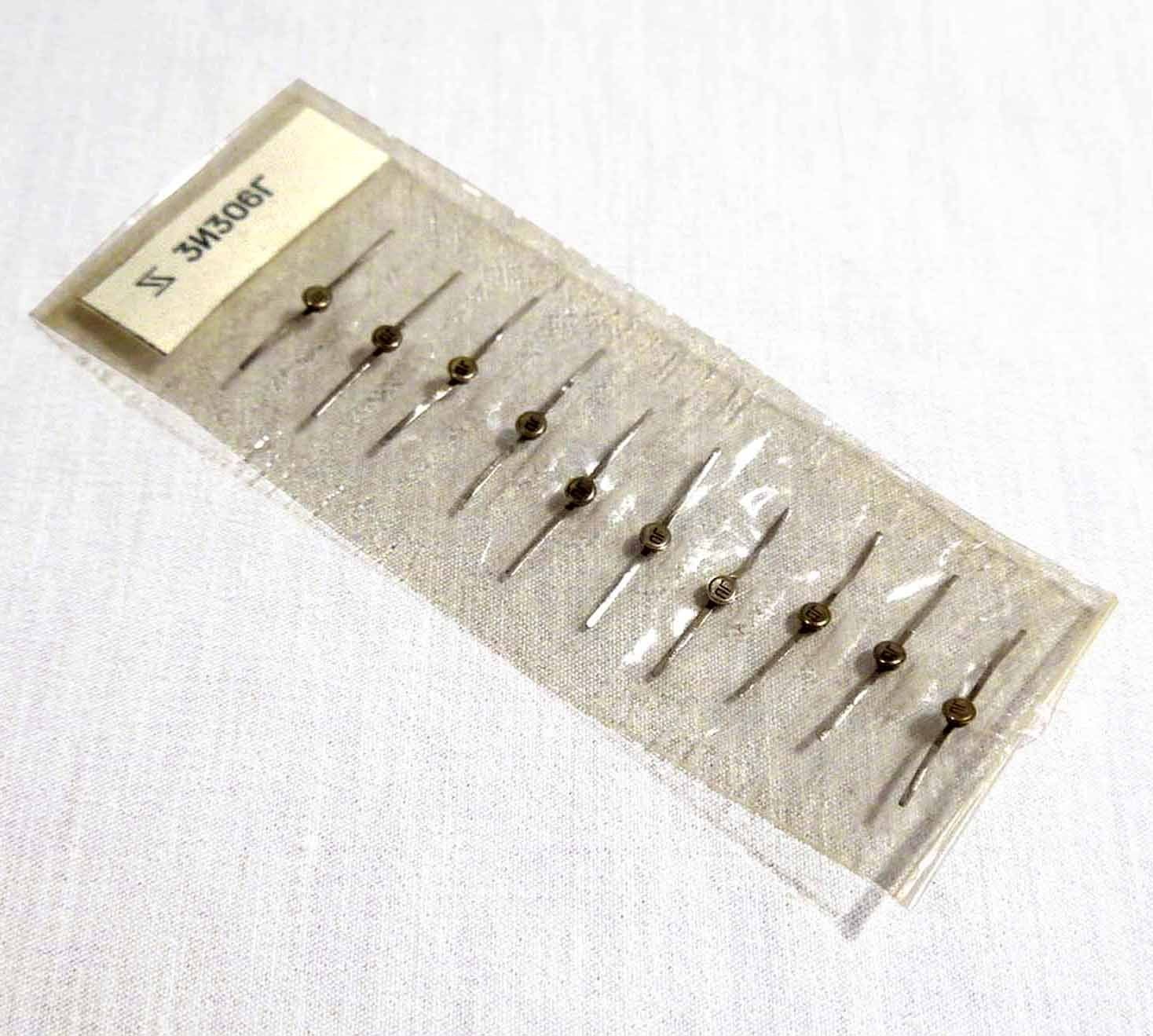 8pcs Switching Tunnel Diodes 3I306G-S GaAs – Soviet Military Grade – USSR NOS