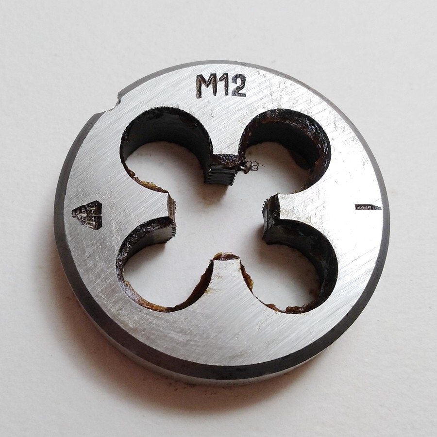 US Stock HSS 12mm x 1 Metric Die Right Hand Thread M12 x 1mm Pitch M851