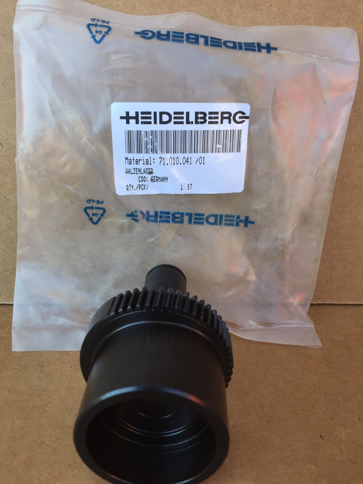 Original Heidelberg SM102 Form Roller Support/Cup 71.010.041 From Germany.