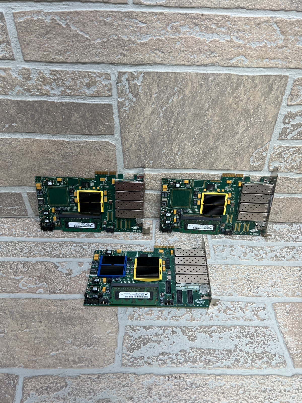 Mutina Technology IPXGIG 4k MT8HTF12864HDZ-667H1 Card Lot of 3