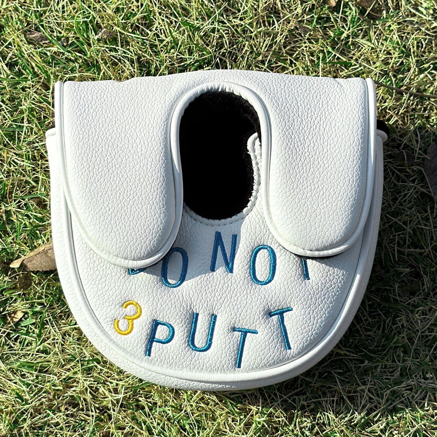 Lab DF3 Golf Putter Cover White Magnetic Closure
