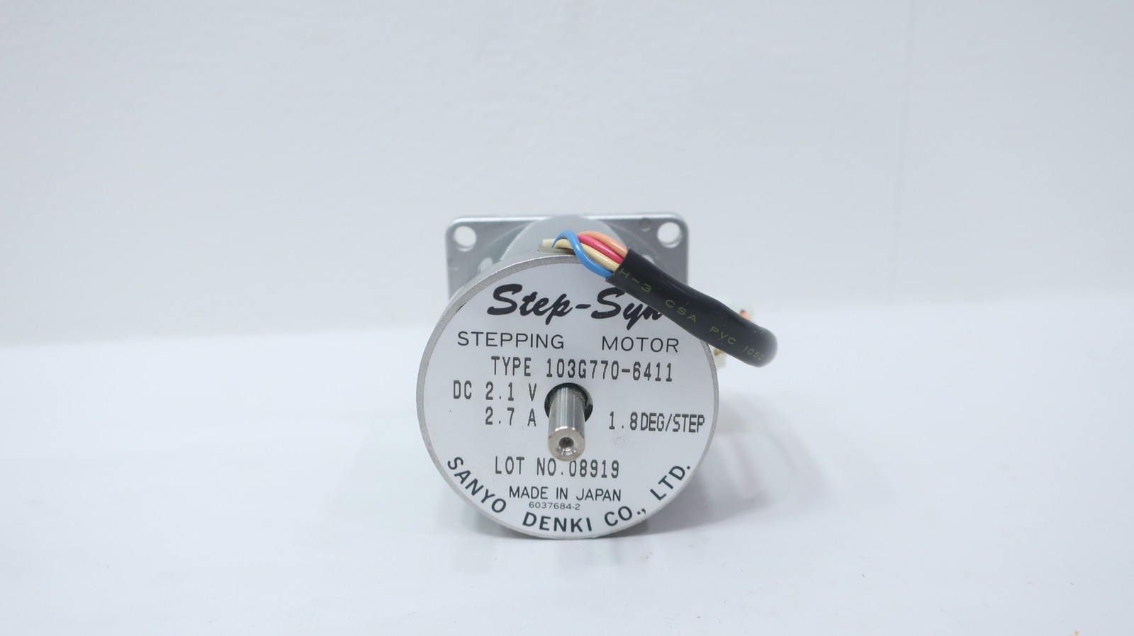 Sanyo Denki 103G770-6411 Stepping Motor 1.8deg/step 2.7a 2.1v-dc