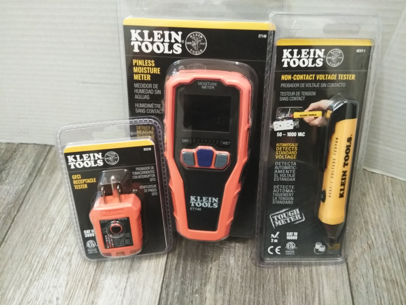 Klein Tools 80023P Tool Set, Home Inspector Tool Kit with Digital Moisture Meter