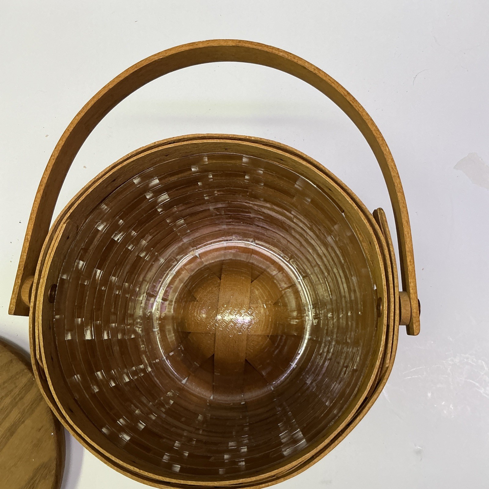 Longaberger 1994 handled basket with lid and protector
