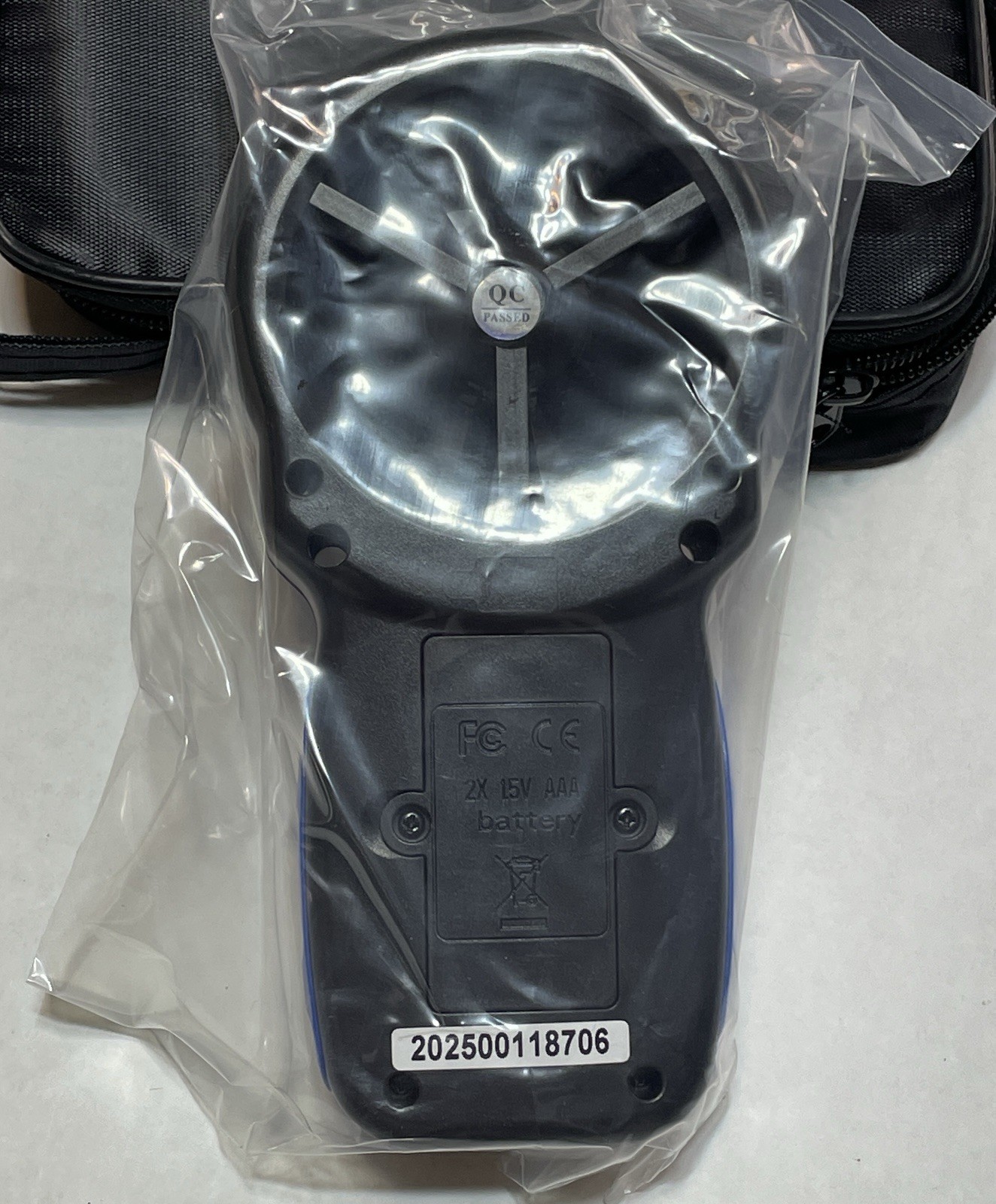 HoldPeak HP-866B Pro Anemometer Wind Speed, Temperature & Wind Chill w/Case