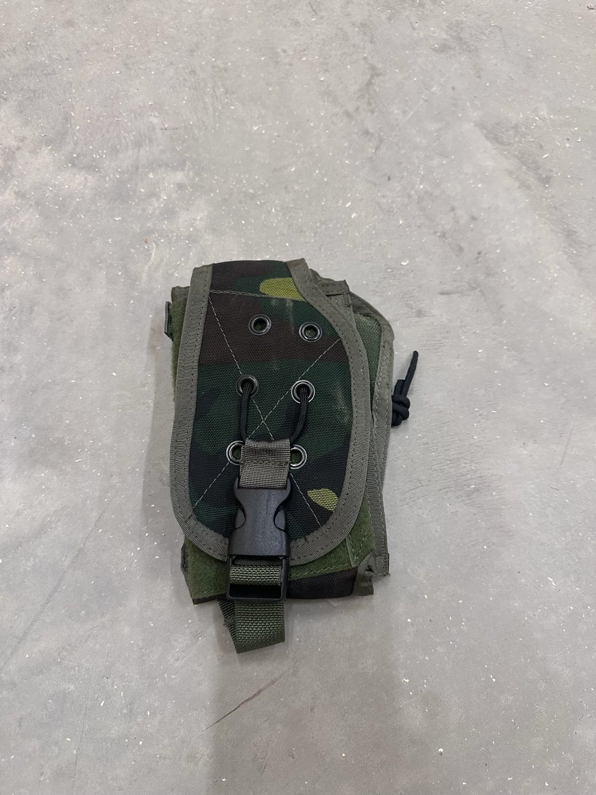 Paraclete Universal Radio MBITR Pouch Woodland Camo MOLLE Pre-MSA CAG SOF NOS