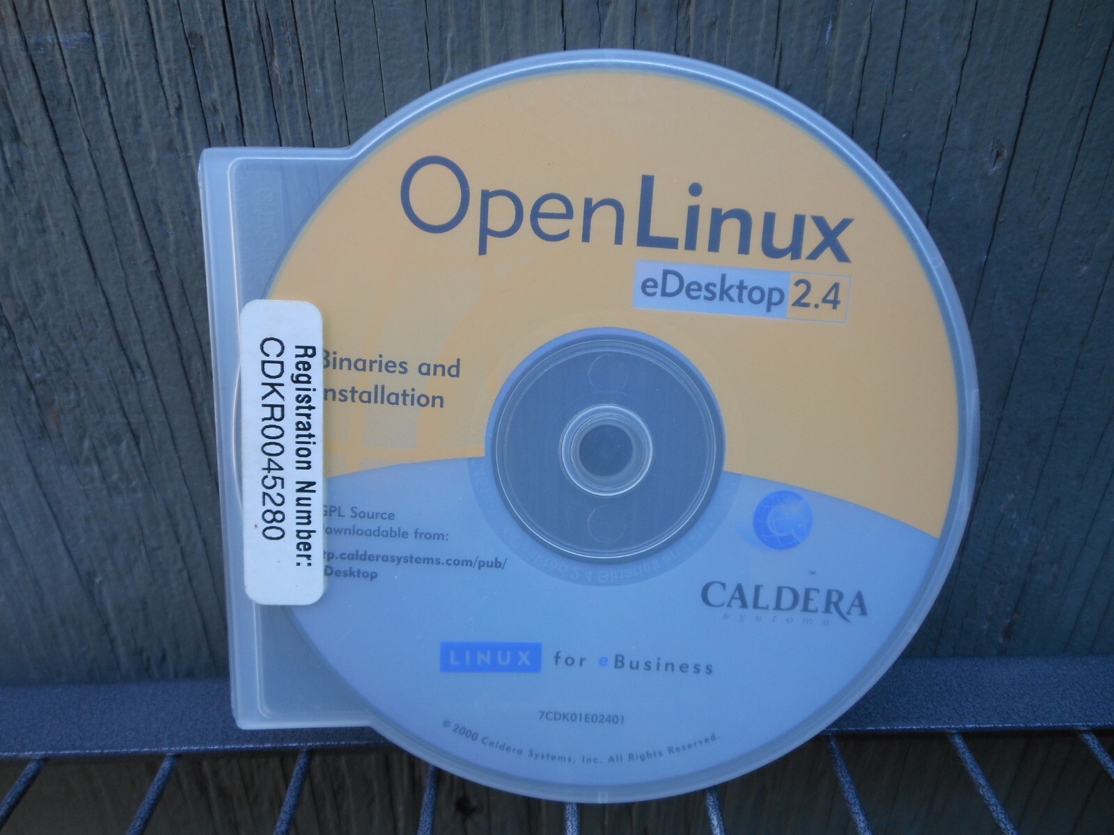 Open Linux eDesktop 2.4 Official Operating System CD-ROM Set of 3 2000 CALDERA