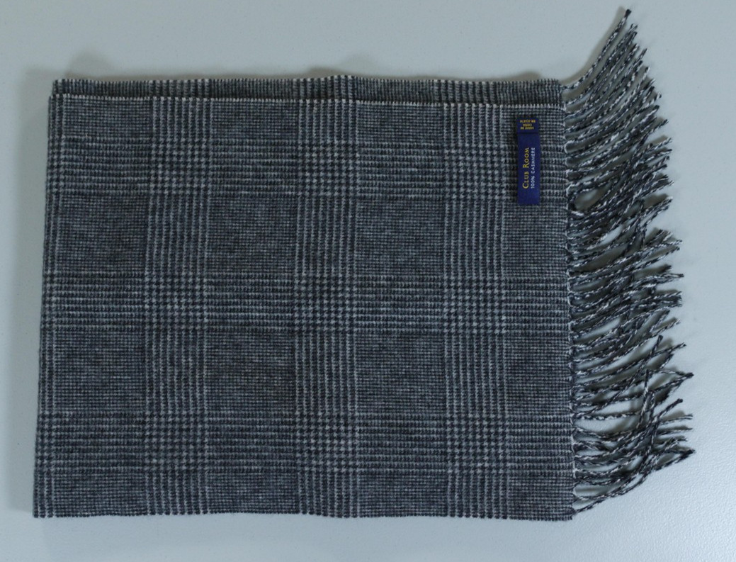 Club Room Scarf Mens One Size Gray Tartan Plaid 100% Cashmere Soft Fringe