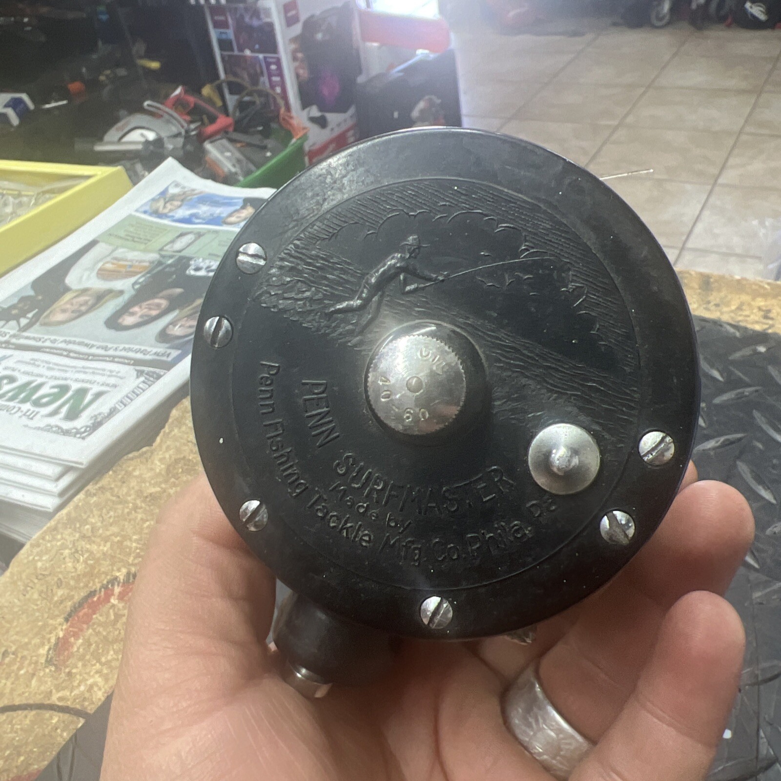 Vintage Penn 500 Surfmaster Fishing Reel