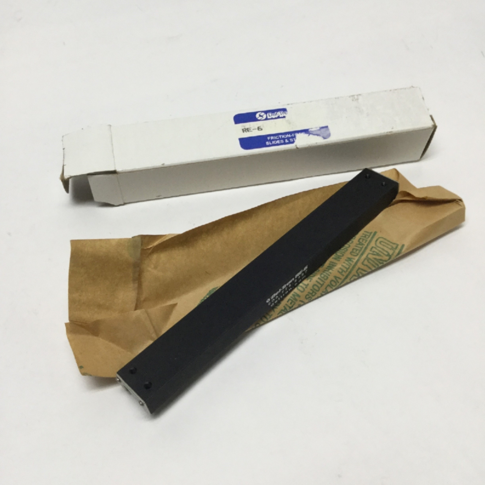 Del-Tron RE-6 Crossed Roller Linear Slide, 5" Travel Stroke, 108lb Rating