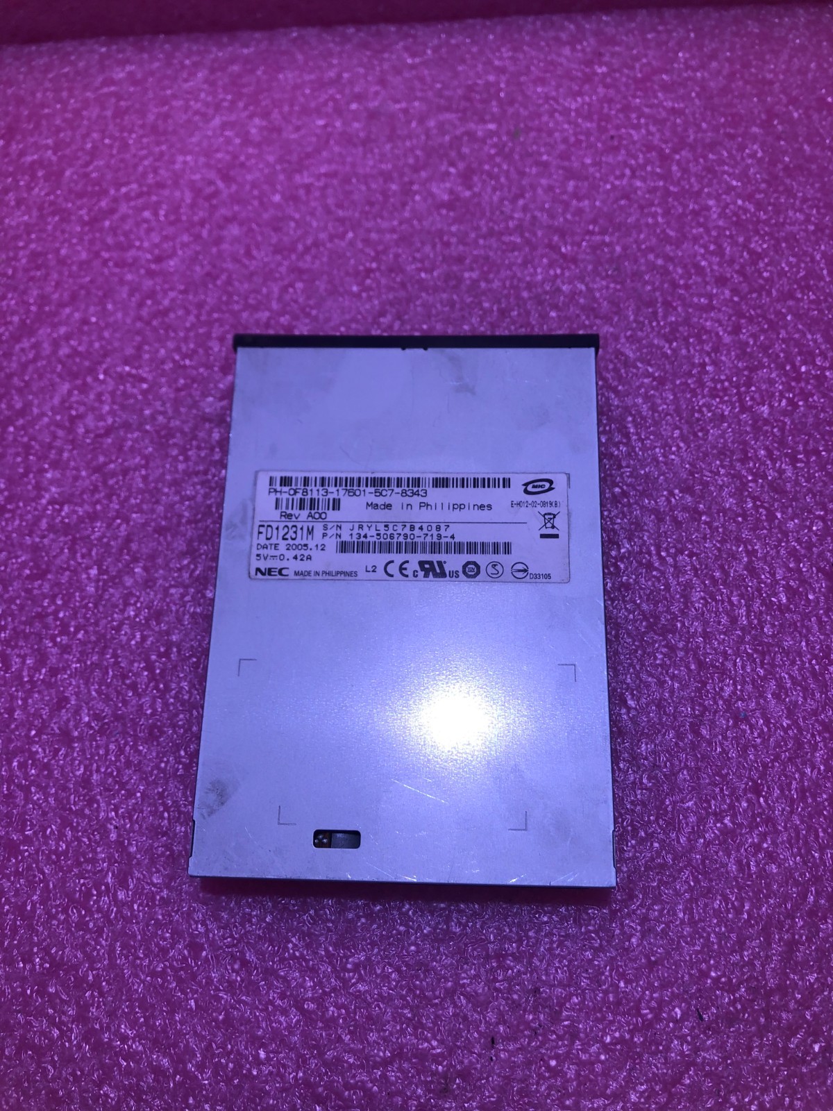 Strong-IT Dell Black 1.44 Floppy Drive