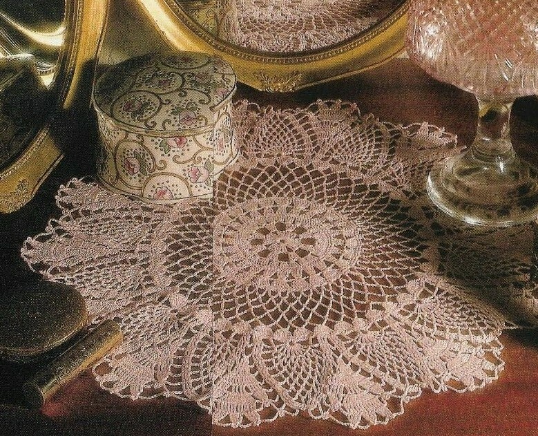 TULIP TIME DOILY 15" HOME DECOR DIGEST SIZE CROCHET PATTERN INSTRUCTIONS