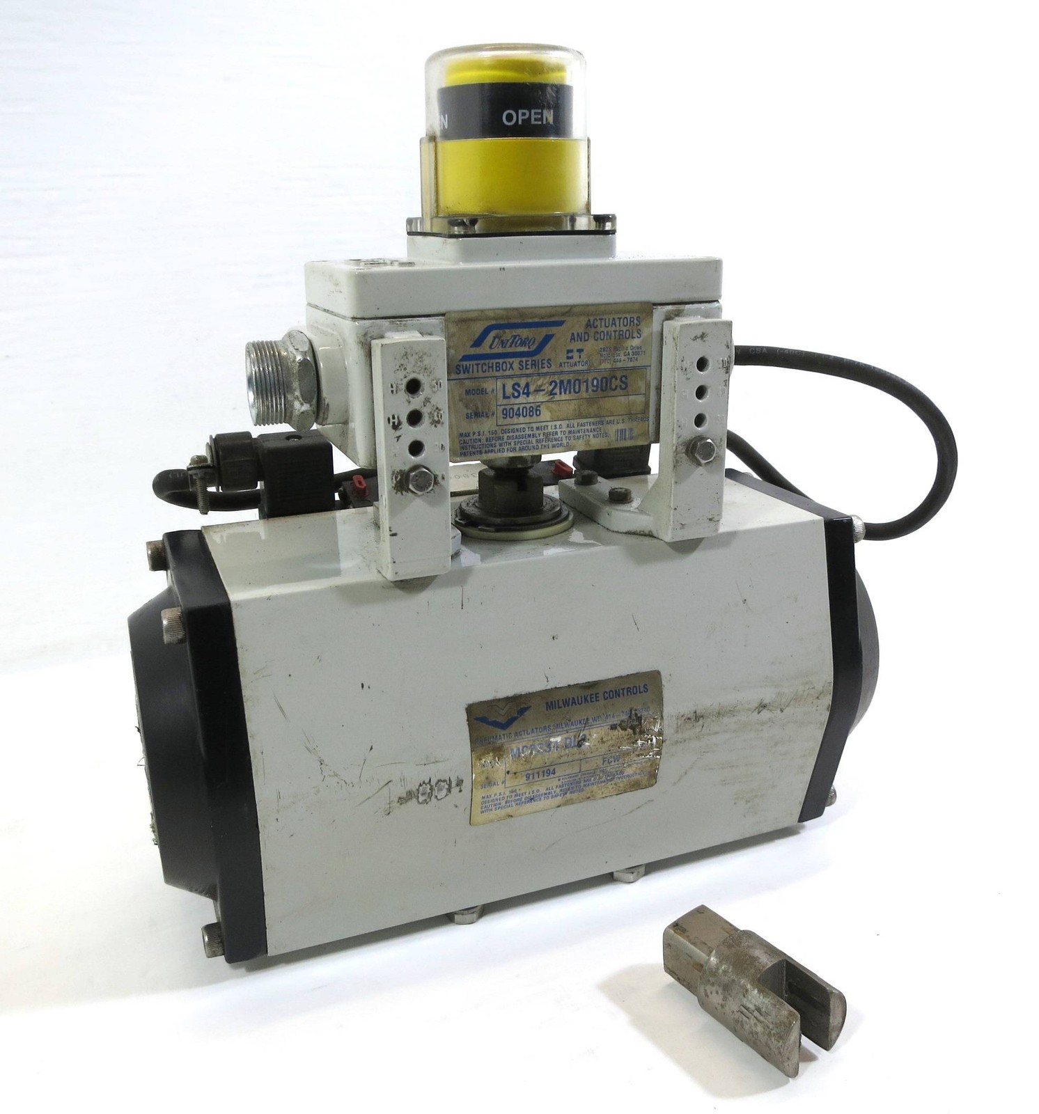 Milwaukee Controls MC22S4-DLS Pneumatic Valve Actuator 150 PSI LS4-2M0190CS