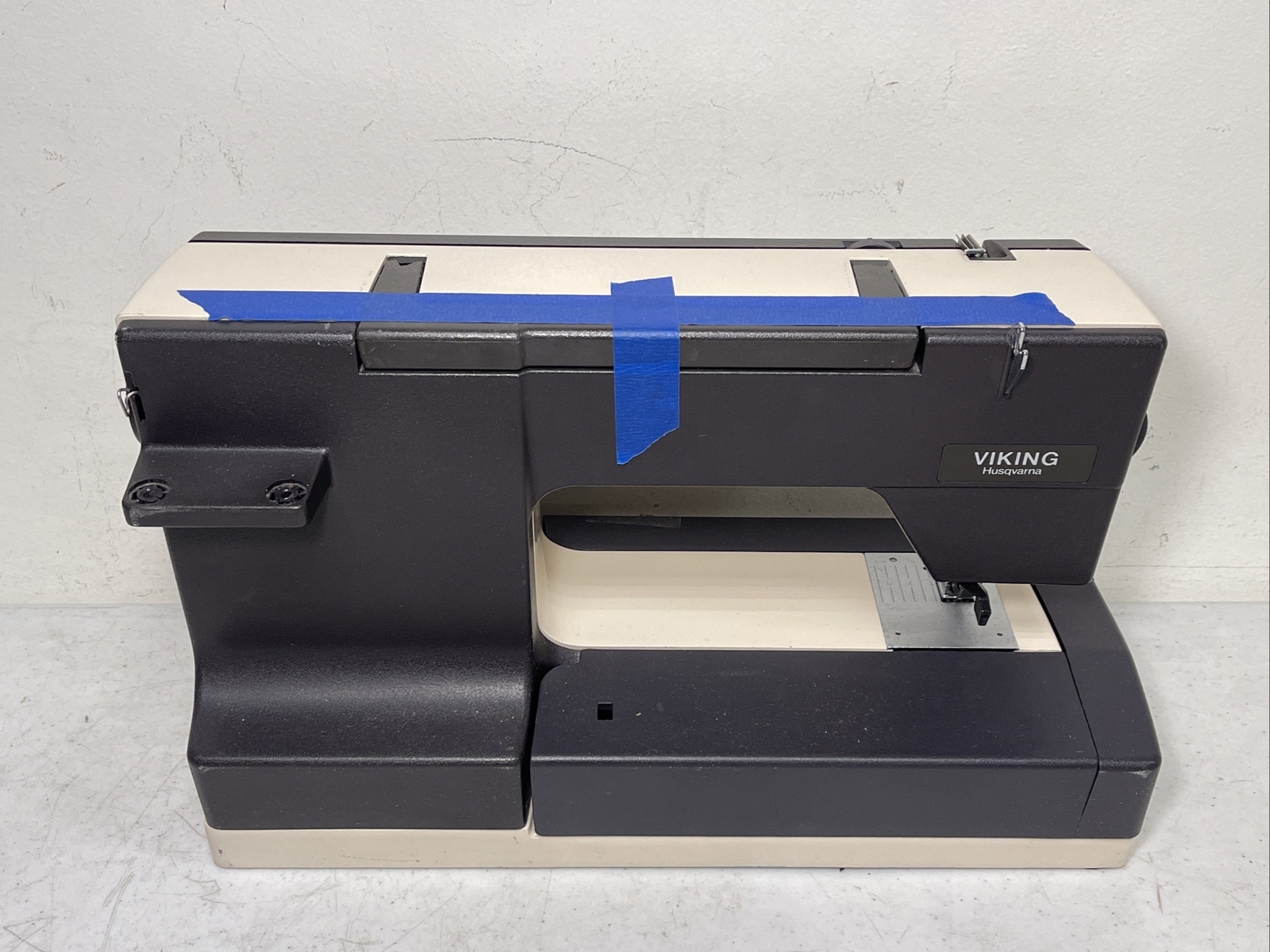 Vintage Husqvarna Viking 960 Computerized Embroidery Machine Sewing Machine