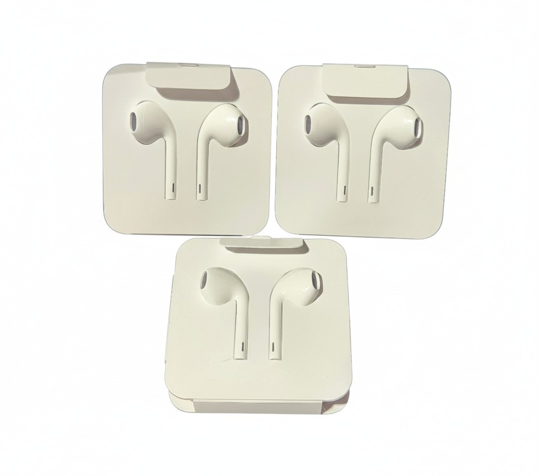 (Lot of 3) Apple EarPods With Lightning Connector In-Ear Headphones New OEM
