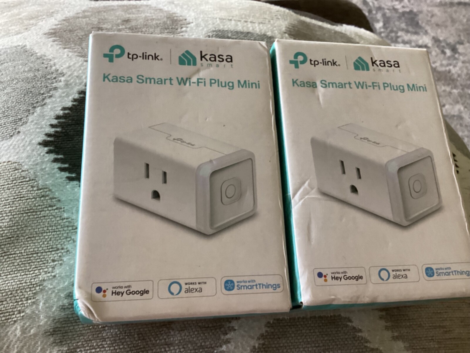 2- TP- Link Smart Wi-Fi Plug Mini White ( HS 105).
