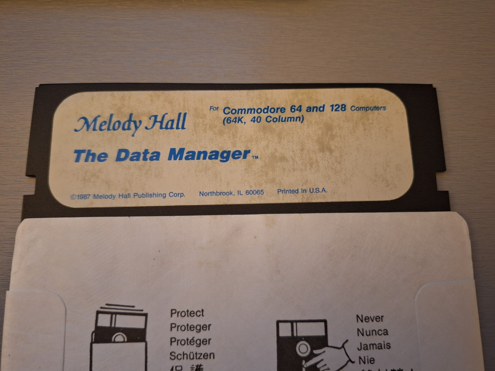 The Data Manager: Atari & Commodore 64 Vintage 1987 Melody Hall Publishing 5-1/4