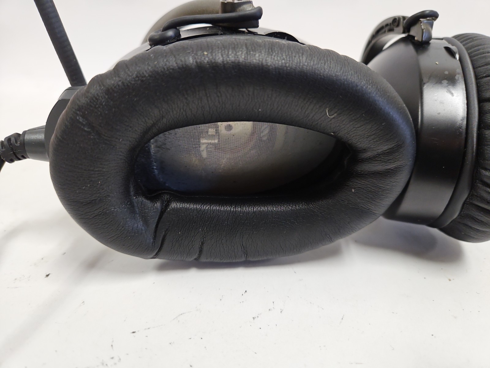 Bose X Aviation Headset, Operational (New Foam Ear Pieces)