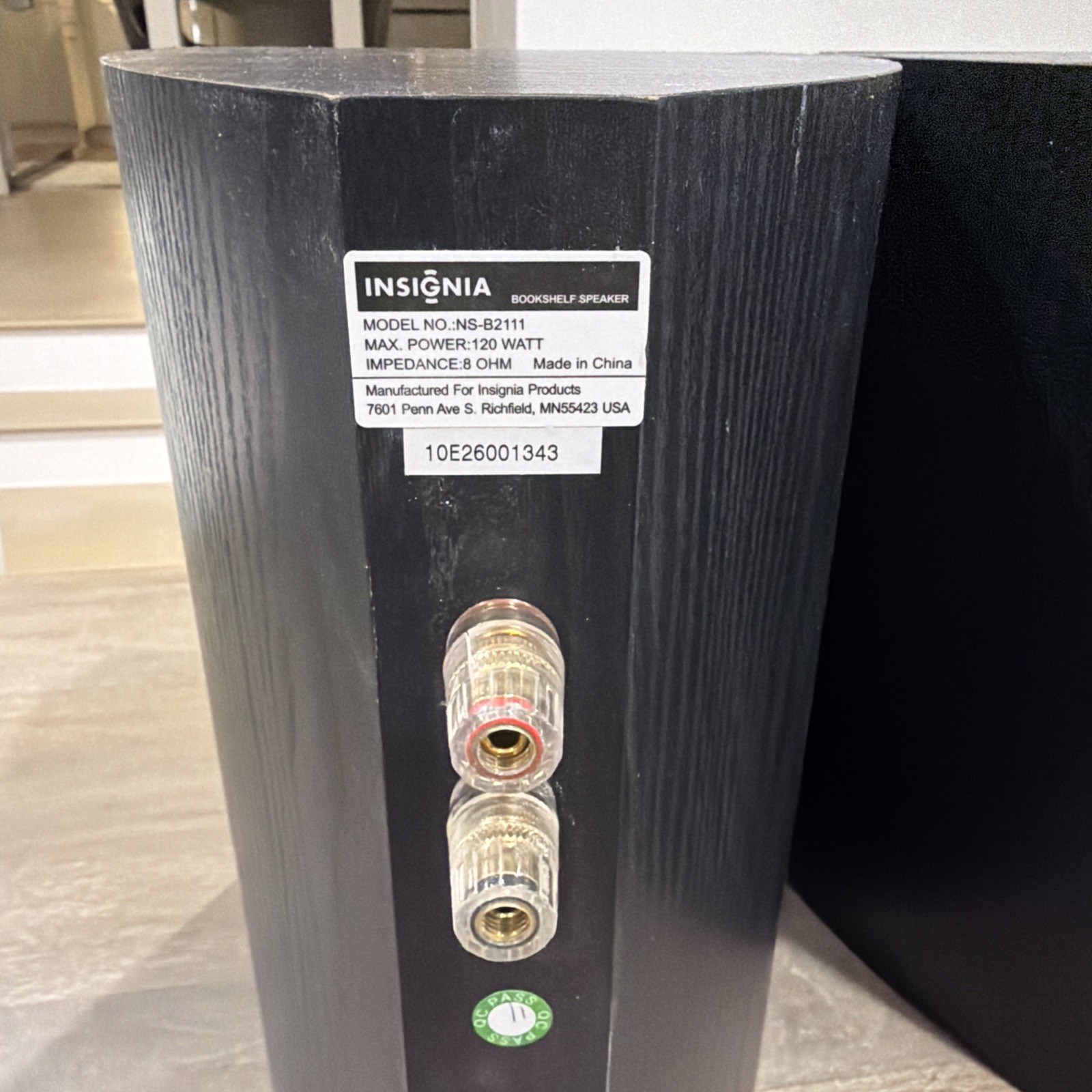 Insignia NS-B2111 - Hidden Gem 2 way Point Source Speakers