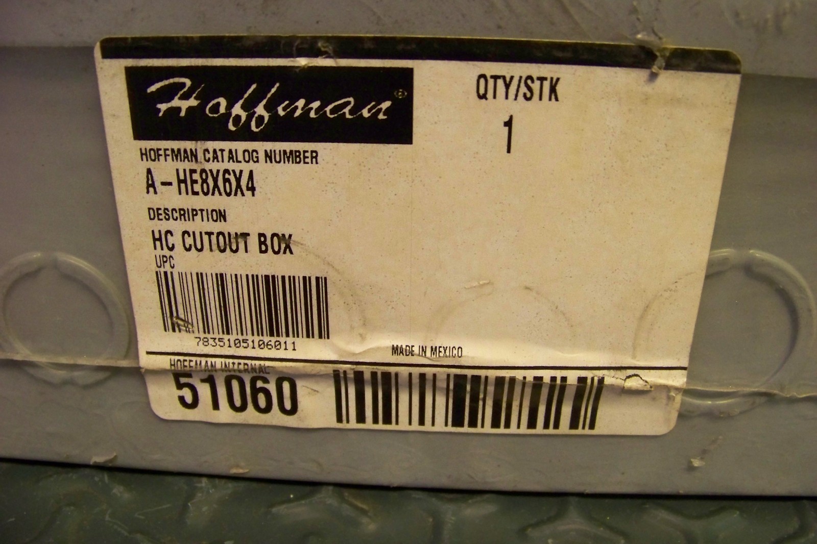NEW Hoffman 51060 Box Pull With Hinged Cover