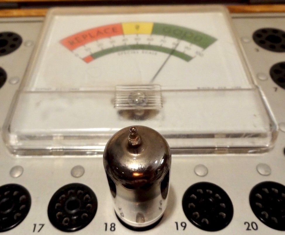 Vintage RCA 6X8 Vacuum Tube, FC1 Tested, Very Strong